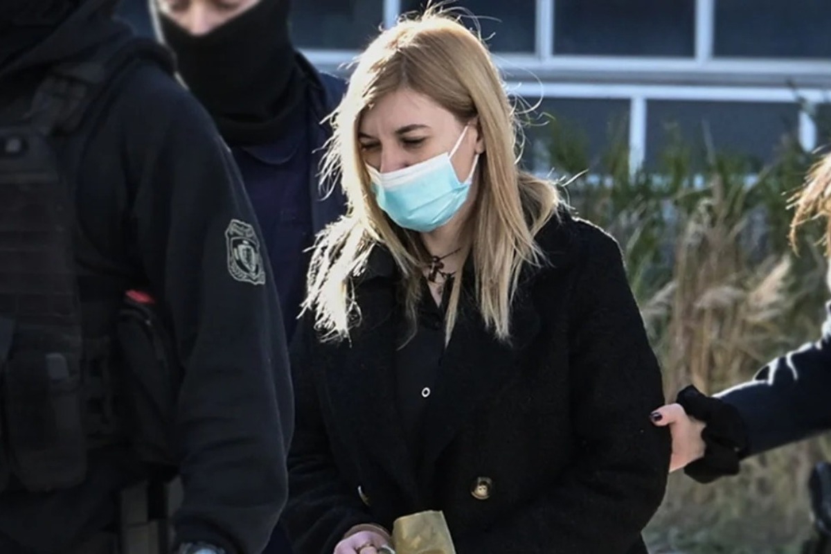 Ενοχλημένη η Πισπιρίγκου στη δίκη: «Παίζουμε τις κουμπάρες εδώ, δε γνωρίζω για την κεταμίνη»