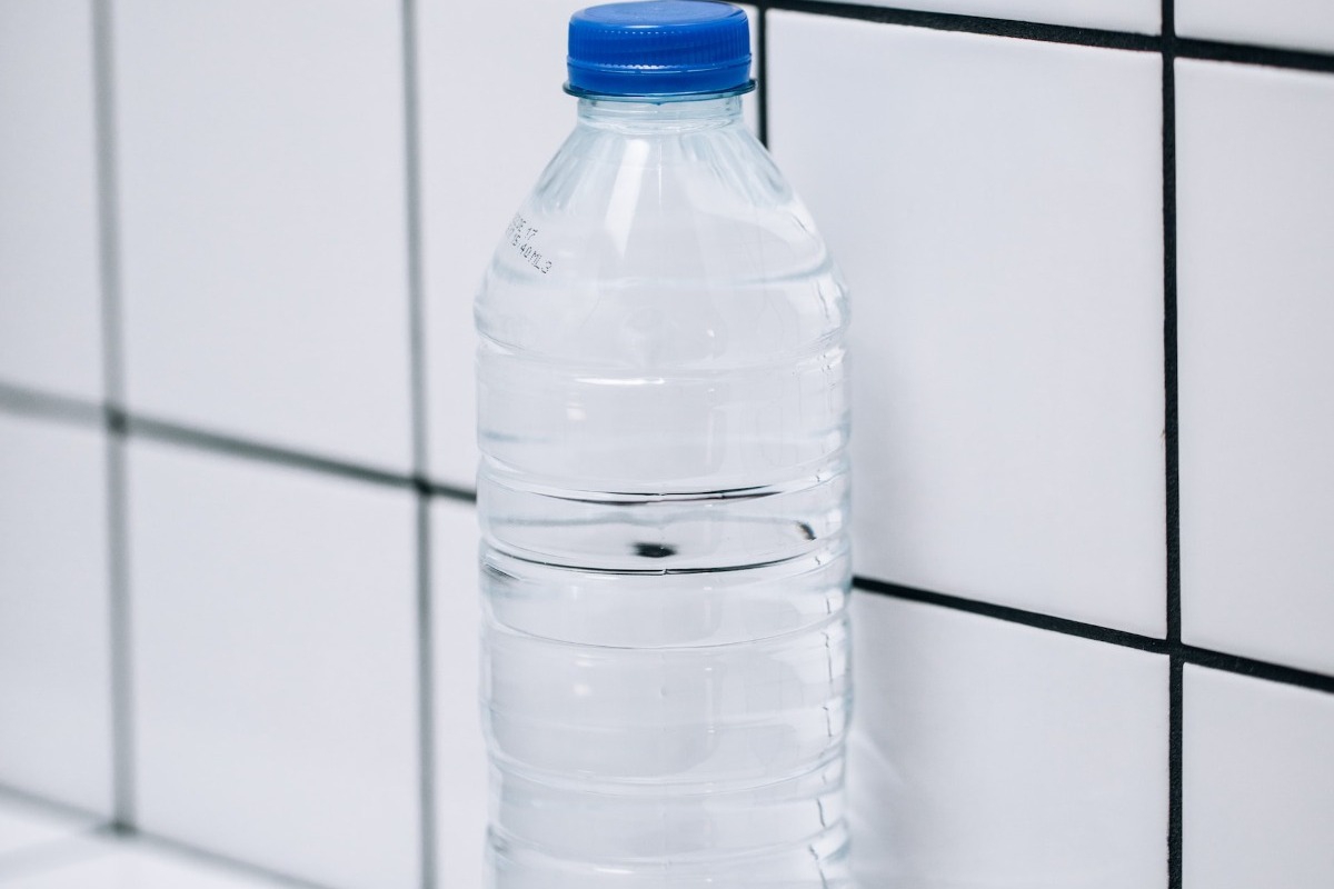 Σήμερα έμαθα: Γιατί δεν πρέπει να ξαναγεμίζουμε τα πλαστικά μπουκάλια