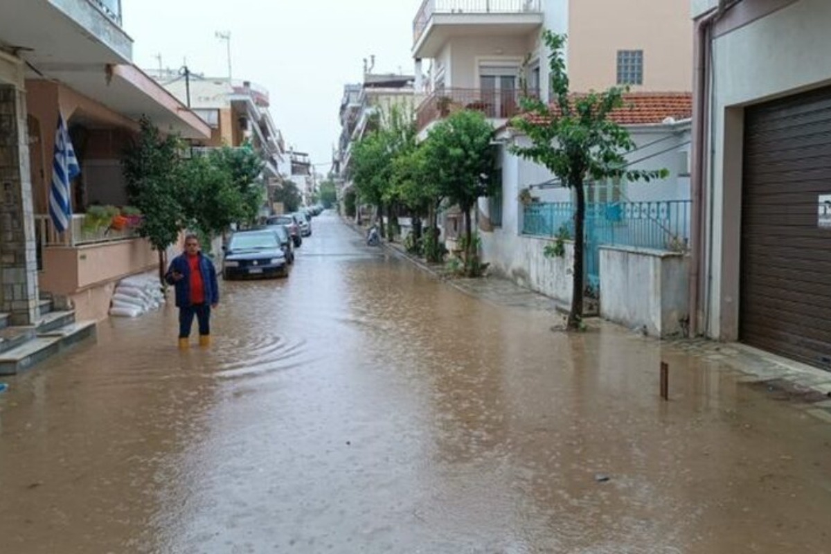 Σε απόγνωση οι κάτοικοι στον Βόλο από την κακοκαιρία Elias