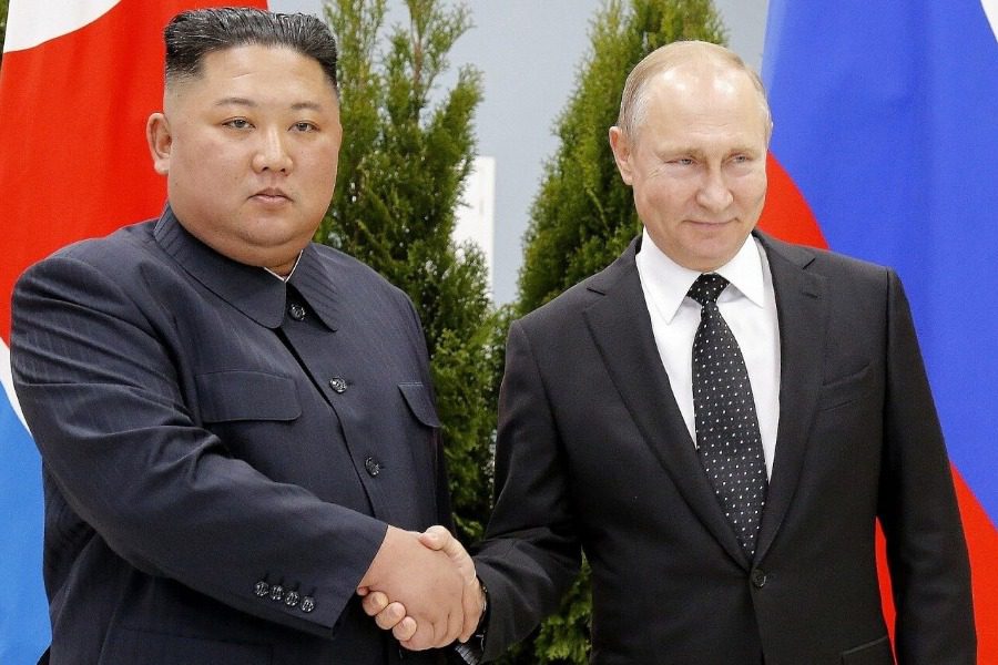 Πόλεμος στην Ουκρανία: Βόρεια Κορέα και Ρωσία δώσανε τα χέρια