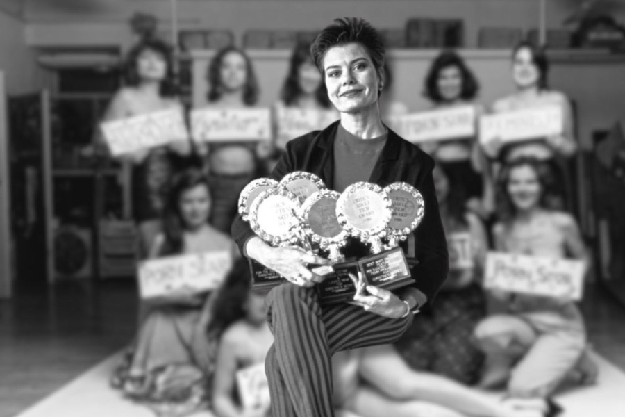 Η σκηνοθέτις που έκανε φεμινιστικό ποpνό και κατέρριψε τα στερεότυπα