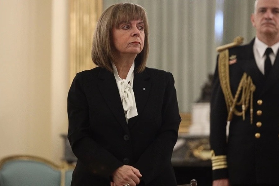 Παρέμβαση Σακελλαροπούλου για τα ομόφυλα ζευγάρια