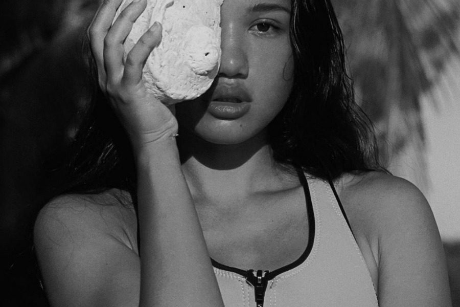 Seashell Nails: Πώς θα κάνεις αυτό το trend στο μανικιούρ που είναι εμπενυσμένο από το βυθό