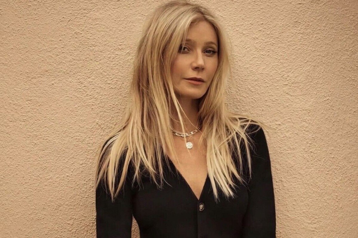 Gwyneth Paltrow: Η topless selfie στο πλευρό του συζύγου της