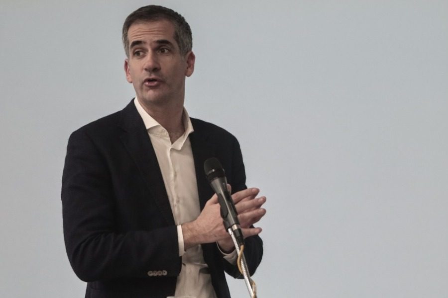 Κώστας Μπακογιάννης: Έστειλαν απειλητική επιστολή με σφαίρα από 45άρι στον δήμαρχο Αθηναίων