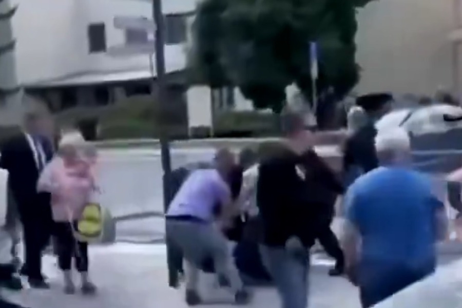 Σλοβακία: Η στιγμή που η αστυνομία συλλαμβάνει τον άντρα που πυροβόλησε τον Ρόμπερτ Φίτσο