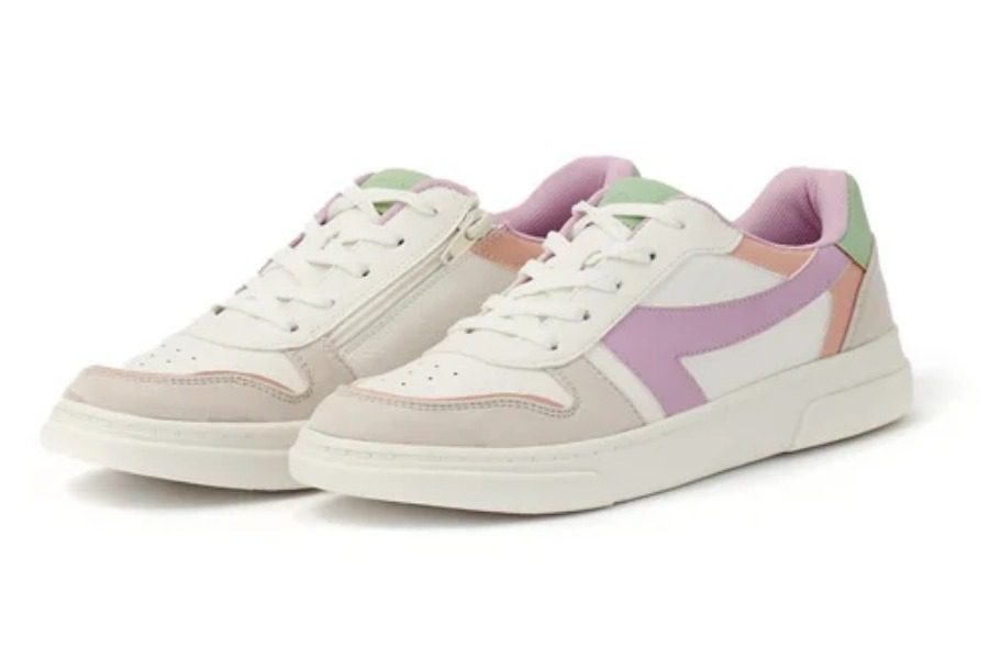 Όλα τα είδη ένδυσης, υπόδησης και αξεσουάρ ‑ 50%