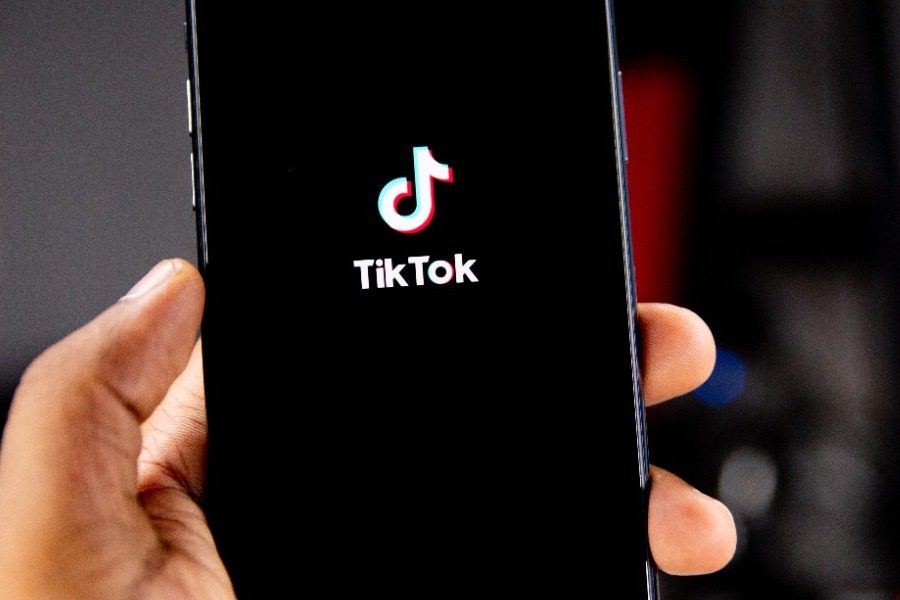 «Έπεσε» το TikTok