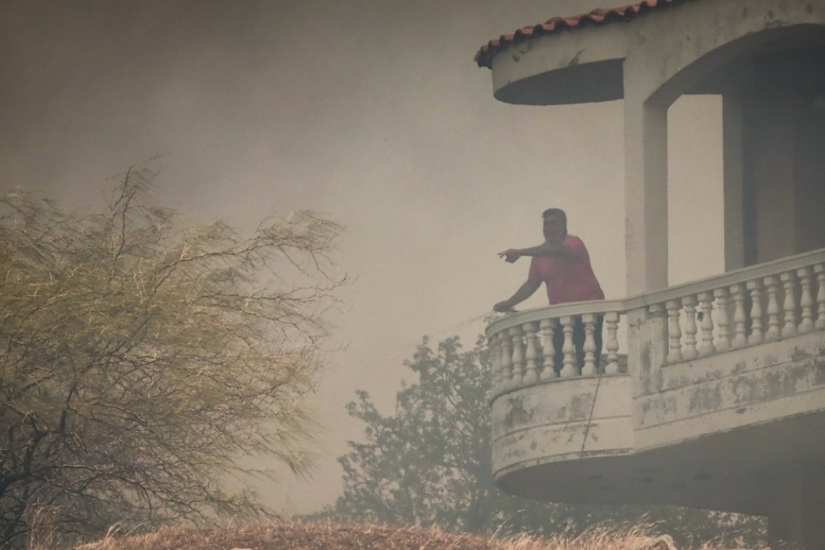 Φωτιές: Ως και δεκαπλάσια τα επικίνδυνα σωματίδια