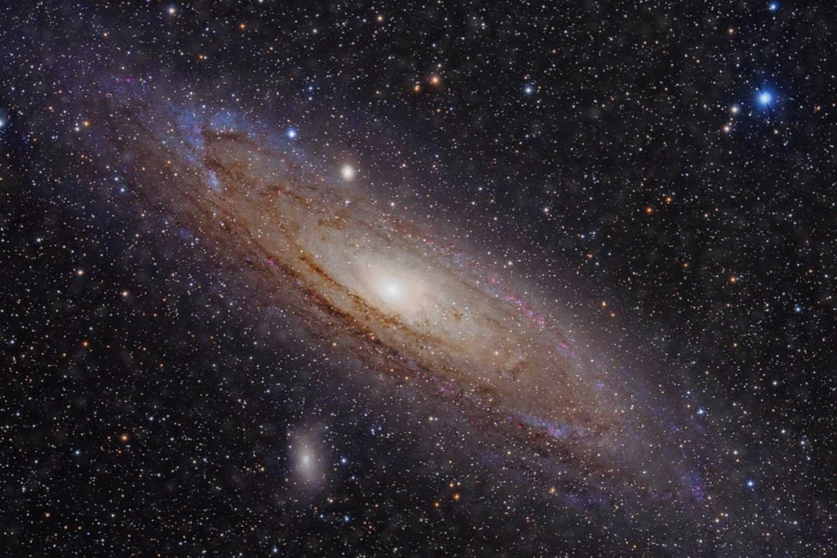 Μόριo που δημιουργεί ζωή εντόπισε για πρώτη φορά στο διάστημα το τηλεσκόπιο Webb