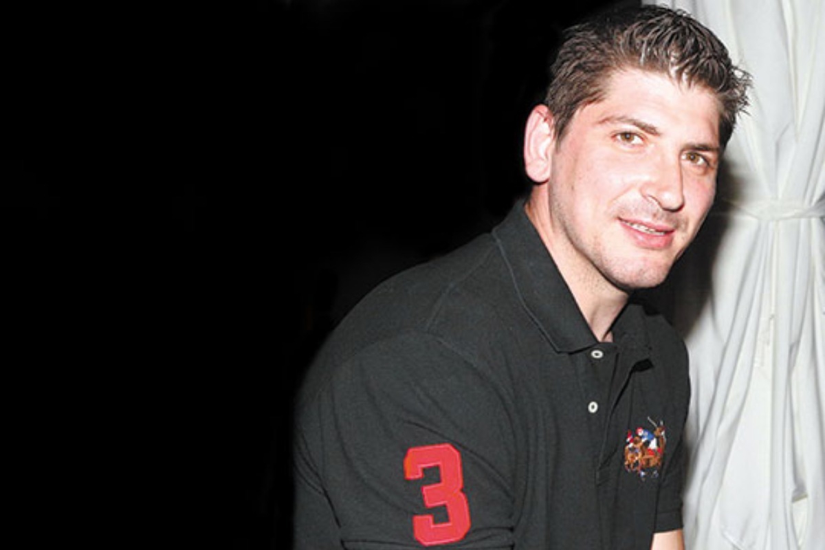 O Παναγιώτης Λιαδέλης και οι θαμώνες – πιστολέρο – Πώς συνελήφθη ο πρώην μπασκετμπολίστας