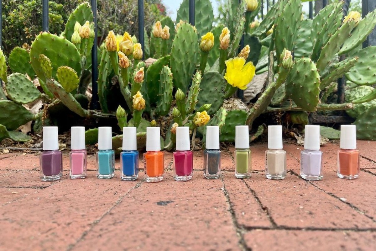 5 βερνίκια νυχιών για να κάνεις το μανικιούρ του Καλοκαιριού