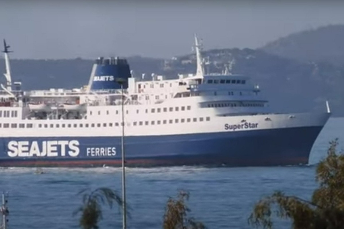 Μηχανική βλάβη στο Super Star ‑ Με 7 μποφόρ πλέει με μειωμένη ταχύτητα από τη Σκιάθο προς το λιμάνι του Βόλου