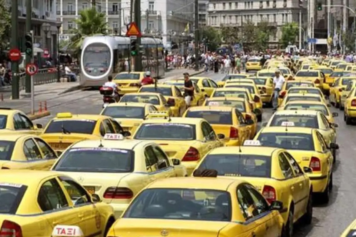 Ταξί: Χειρόφρενο τραβάνε οι οδηγοί