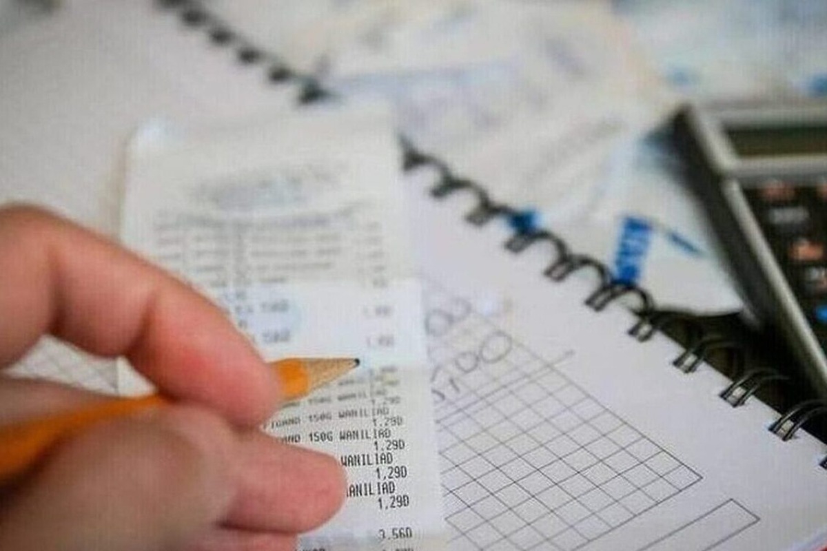 Τί προβλέπει το νέο φορολογικό νομοσχέδιο για τους ελεύθερους επαγγελματίες