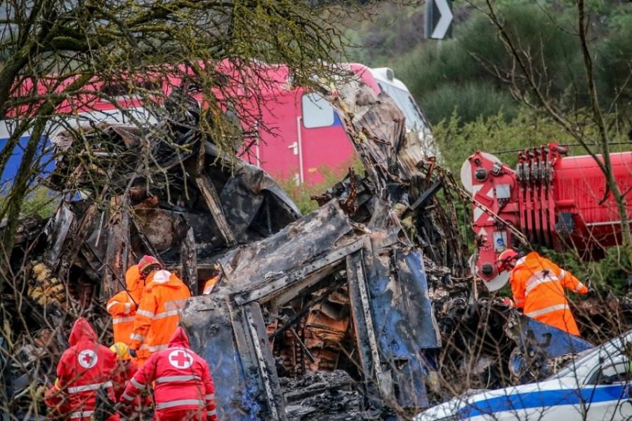 Τέμπη: «Η ατμόσφαιρα ήταν αποπνικτική, ακούγαμε ουρλιαχτά ανθρώπων»