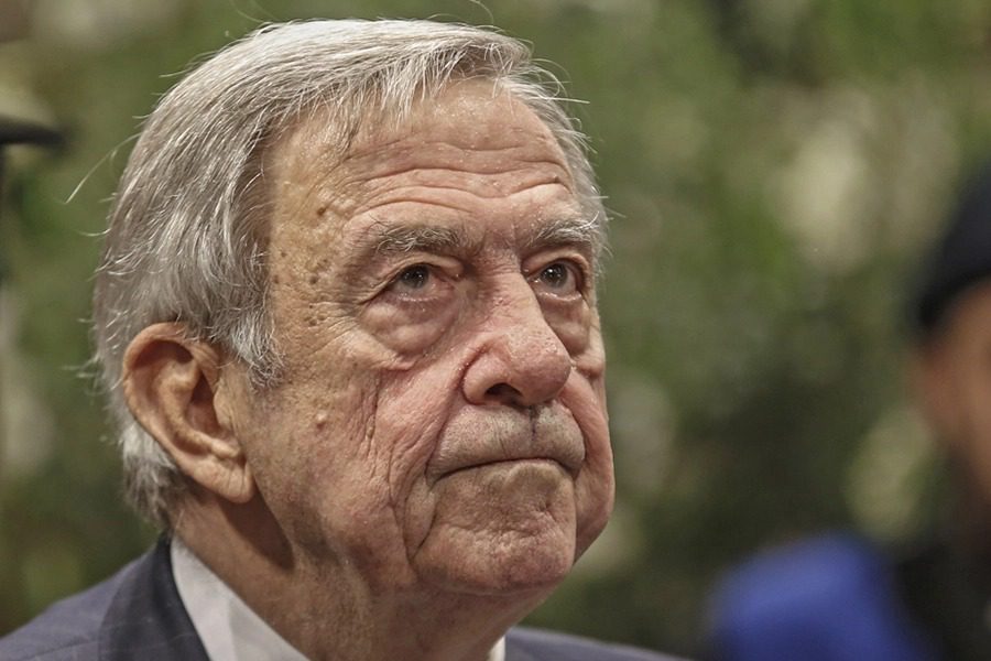 Κηδεία τέως βασιλιά Κωνσταντίνου: Ποιοι βουλευτές και υπουργοί θα πάνε στην κηδεία του