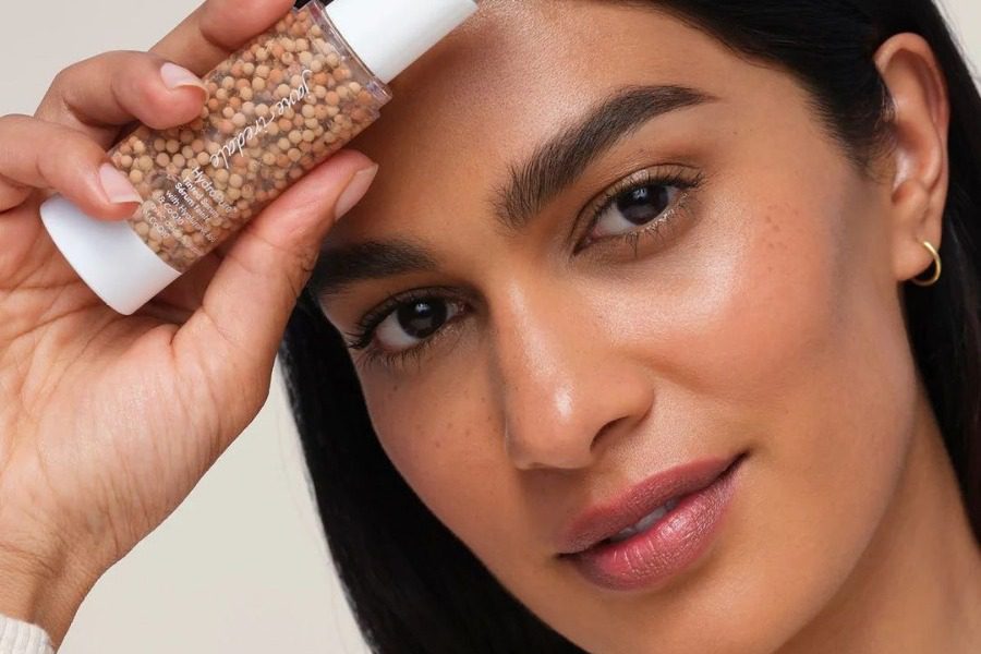 Αυτό το προϊόν θα σε κάνει να διώξεις το makeup σου