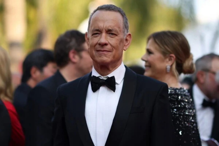 O Tom Hanks εμφανίζεται σε διαφήμιση αλλά δεν είναι αυτός