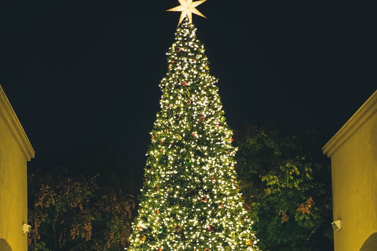 Σαν σήμερα: Ο λόγος που τα Χριστούγεννα απέκτησαν «φώτα»