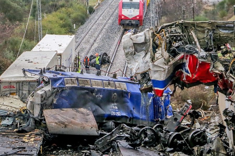 Σύγκρουση τρένων: Γιατρός φέρεται να έδωσε αναρρωτική άδεια στον επιθεωρητή Λάρισας χωρίς να τον εξετάσει