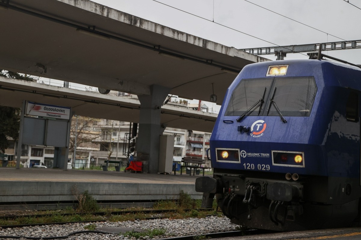 Το Intercity έμεινε από ρεύμα έξω από τη Λάρισα
