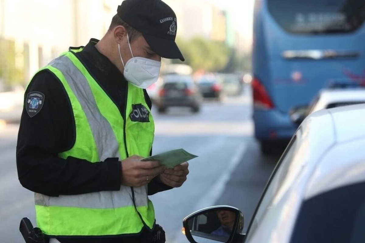 Καλύβια: Συνελήφθη οδηγός λεωφορείου χωρίς δίπλωμα