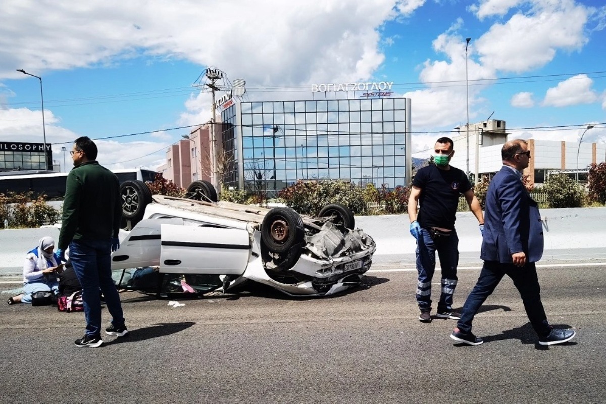 Κυκλοφοριακό κομφούζιο στην Αθηνών ‑ Λαμίας μετά από τροχαiο