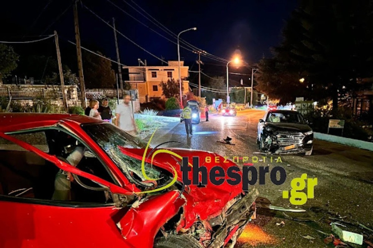 Πλαγιομετωπική σύγκρουση ΙΧ στην Ηγουμενίτσα ‑ Δύο τραυματίες