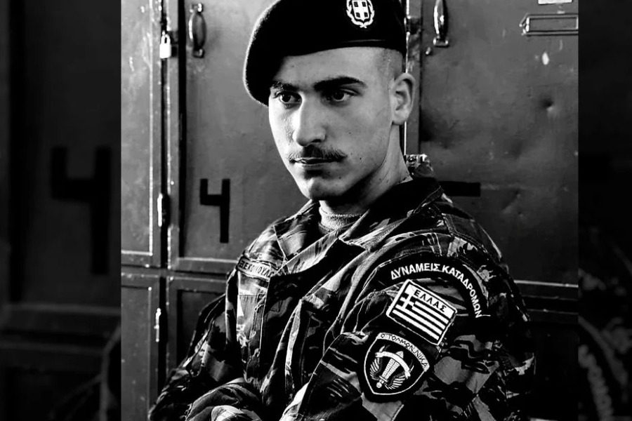 Χανιά: Ραγίζει καρδιές ο αδερφός του στρατιώτη που σκοτώθηκε σε τροχαίο ‑ «Ο Θεός αποφάσισε να σε πάρει κοντά του»