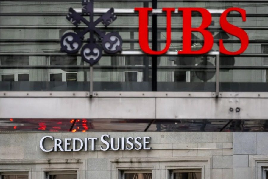 Στο «κόκκινο» οι αγορές ακόμα και μετά την εξαγορά της Credit Suisse από την UBS