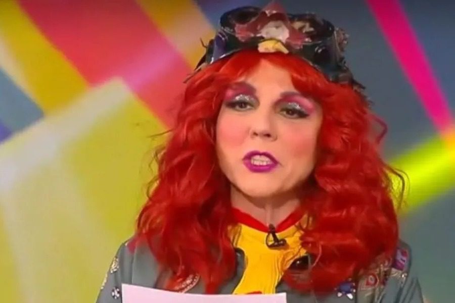 Σάλος με Βάνια στο Μουτσινά: «Ψάχνω για εργασία»
