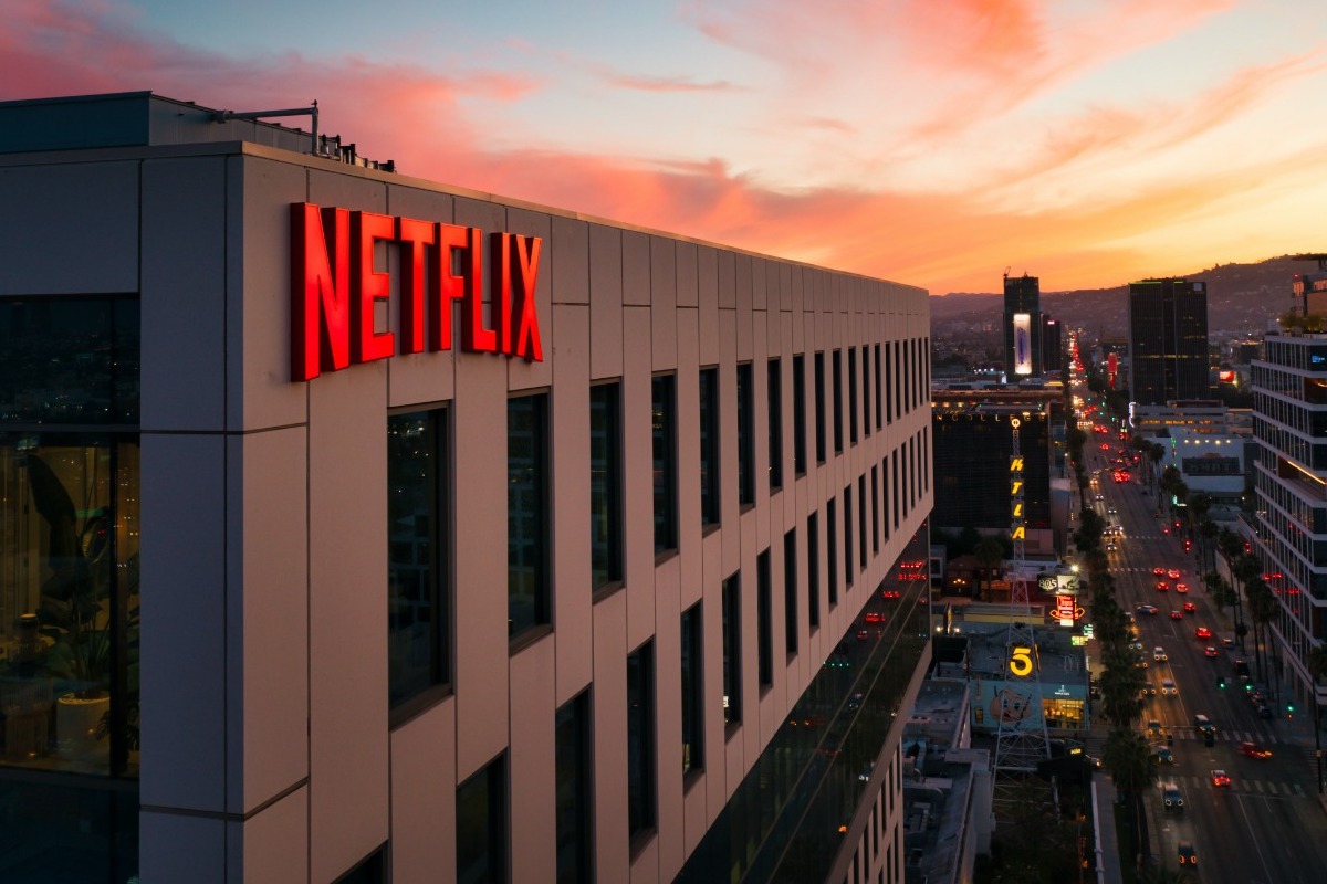 Ετοιμαστείτε: Το Netflix χαίρεται και… ανεβάζει τις τιμές