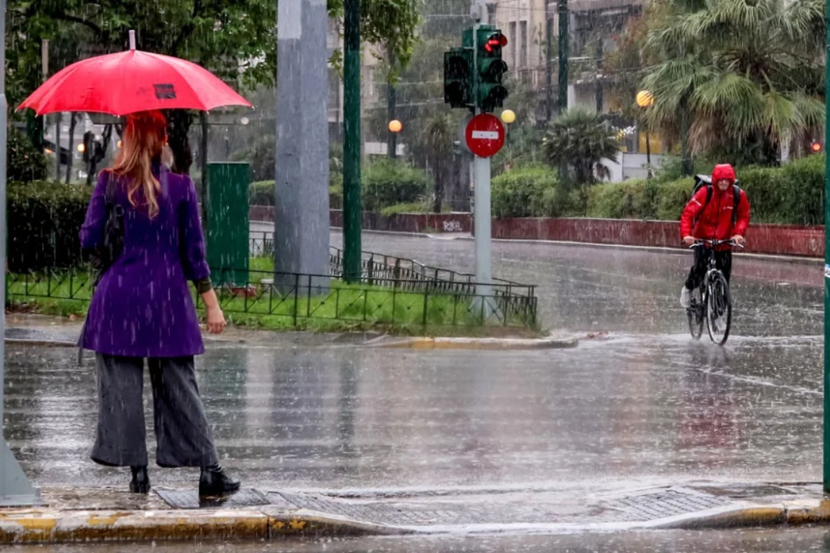 Καιρός ‑ Κολυδάς: Αλλάζει το σκηνικό την Πρωτοχρονιά ‑ Πότε αναμένονται βροχές