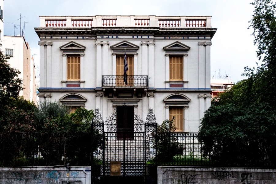 Οι δυο ιστορικές βίλες της Θεσσαλονίκης που βρίσκονται σε ένα οικόπεδο
