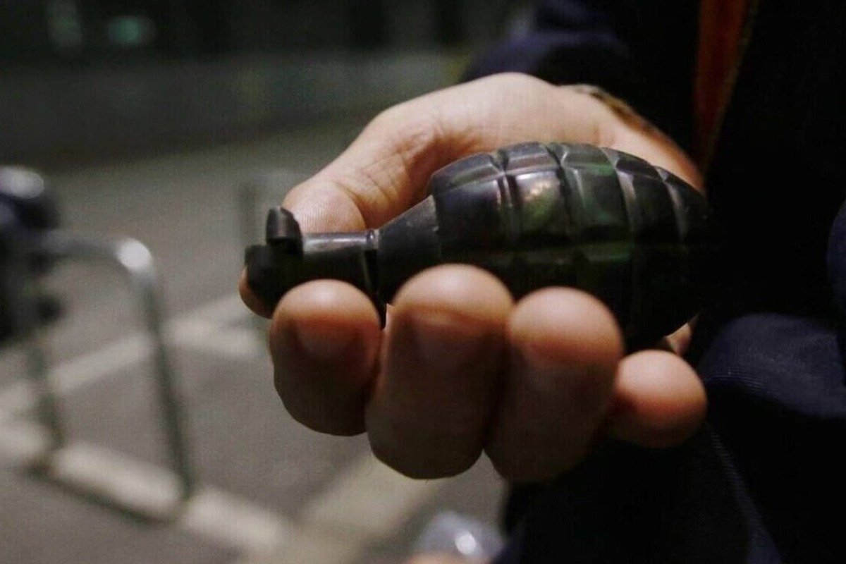 Κυψέλη: Επίθεση με χειροβομβίδα σε πολυκατοικία όπου μένουν οργανωμένοι οπαδοί