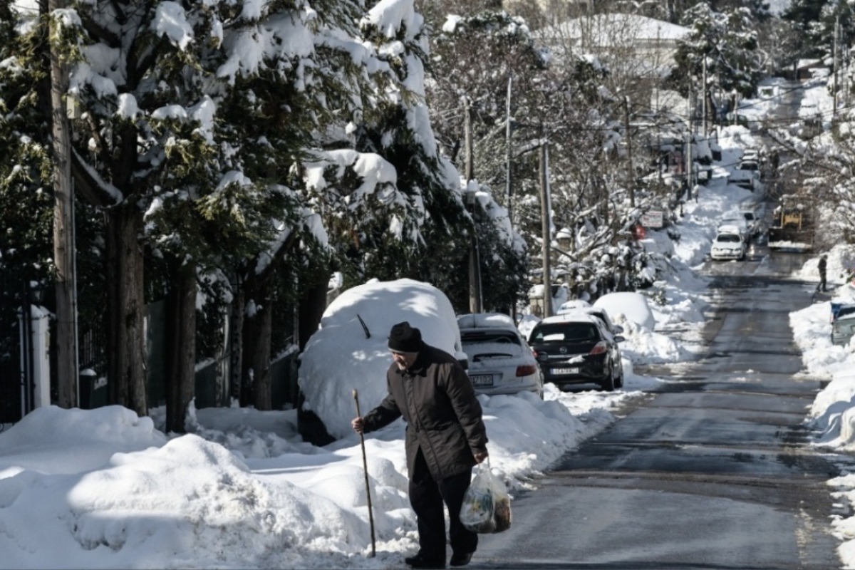 Καιρός: Έρχεται χιονιάς με θυελλώδεις βοριάδες και κρύο