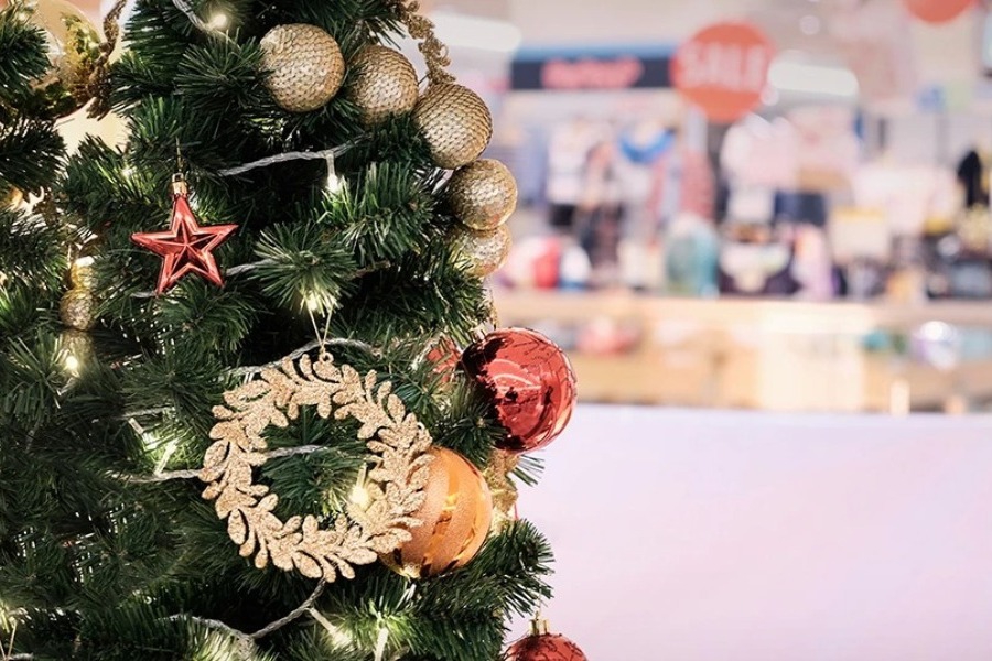 Από την Τρίτη 12 Δεκεμβρίου θα ισχύει το εορταστικό ωράριο – Ξεκινούν τα καλάθια Χριστουγέννων και Αϊ Βασίλη