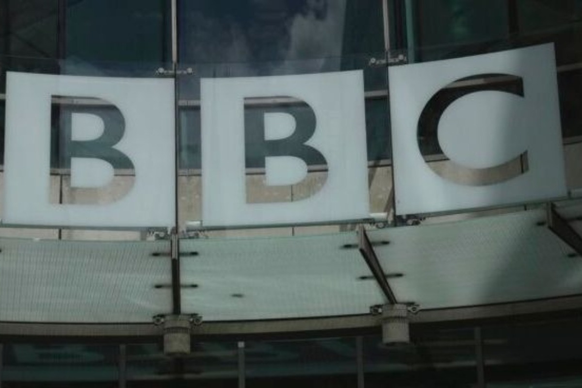 Τα σκάνδαλα του BBC: Σοκάρει ανεξάρτητη έρευνα για κατάχρηση εξουσίας