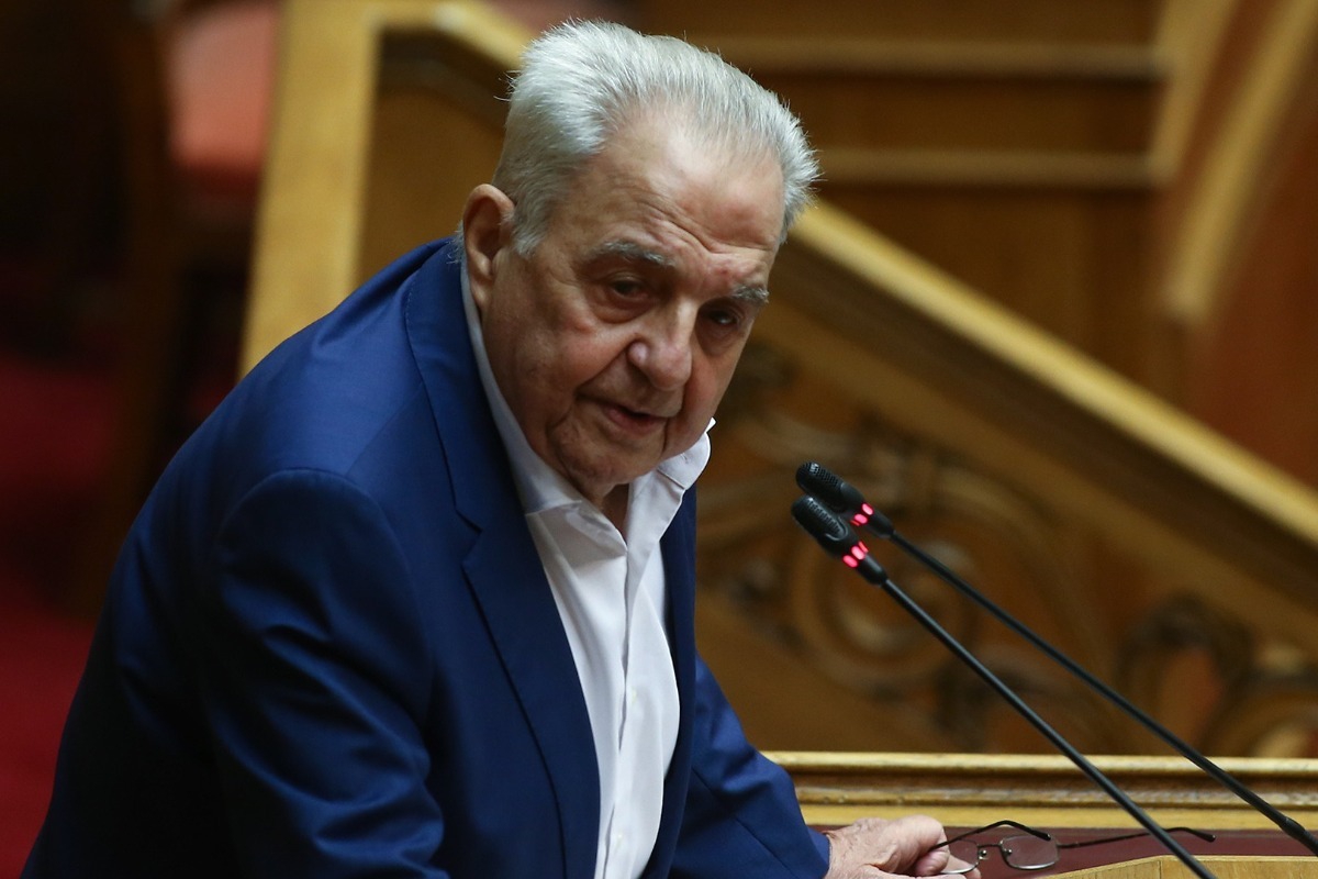 Πέθανε ο πρώην υπουργός του ΣΥΡΙΖΑ Αλέκος Φλαμπουράρης