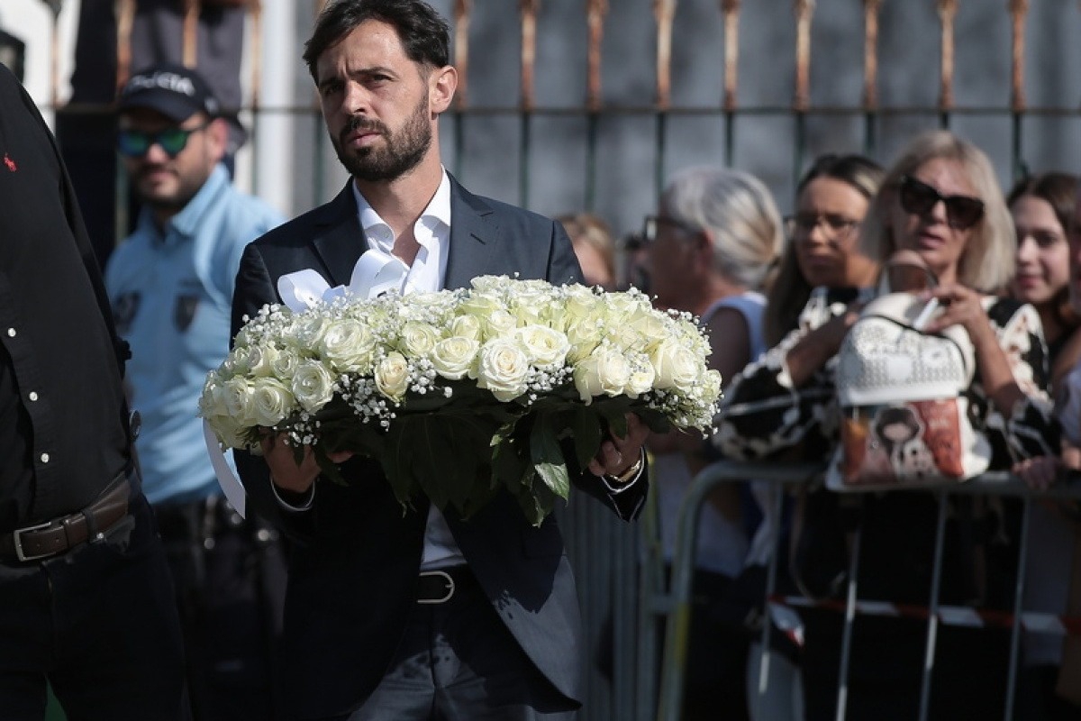 Συγκλονιστικός Μπερνάρντο Σίλβα στο ύστατο αντίο στον Ζότα
