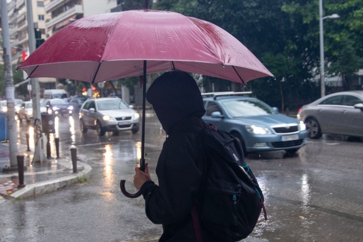 Καιρός: Έρχεται ισχυρή καταιγίδα 72 ωρών ‑ Οι 5 περιοχές που είναι στο «κόκκινο»