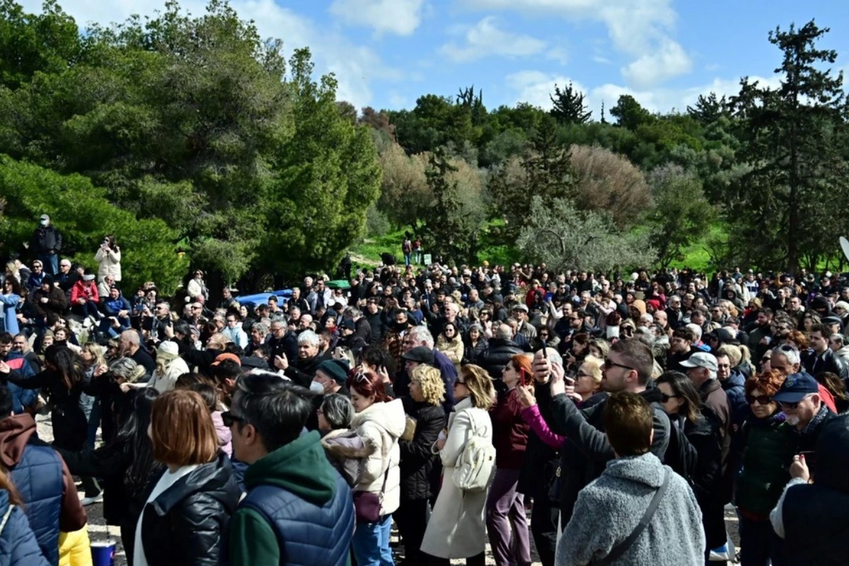 Καθαρά Δευτέρα: Μουσική, χορός, σαρακοστιανά και χαρταετοί στους ουρανούς – Δείτε βίντεο