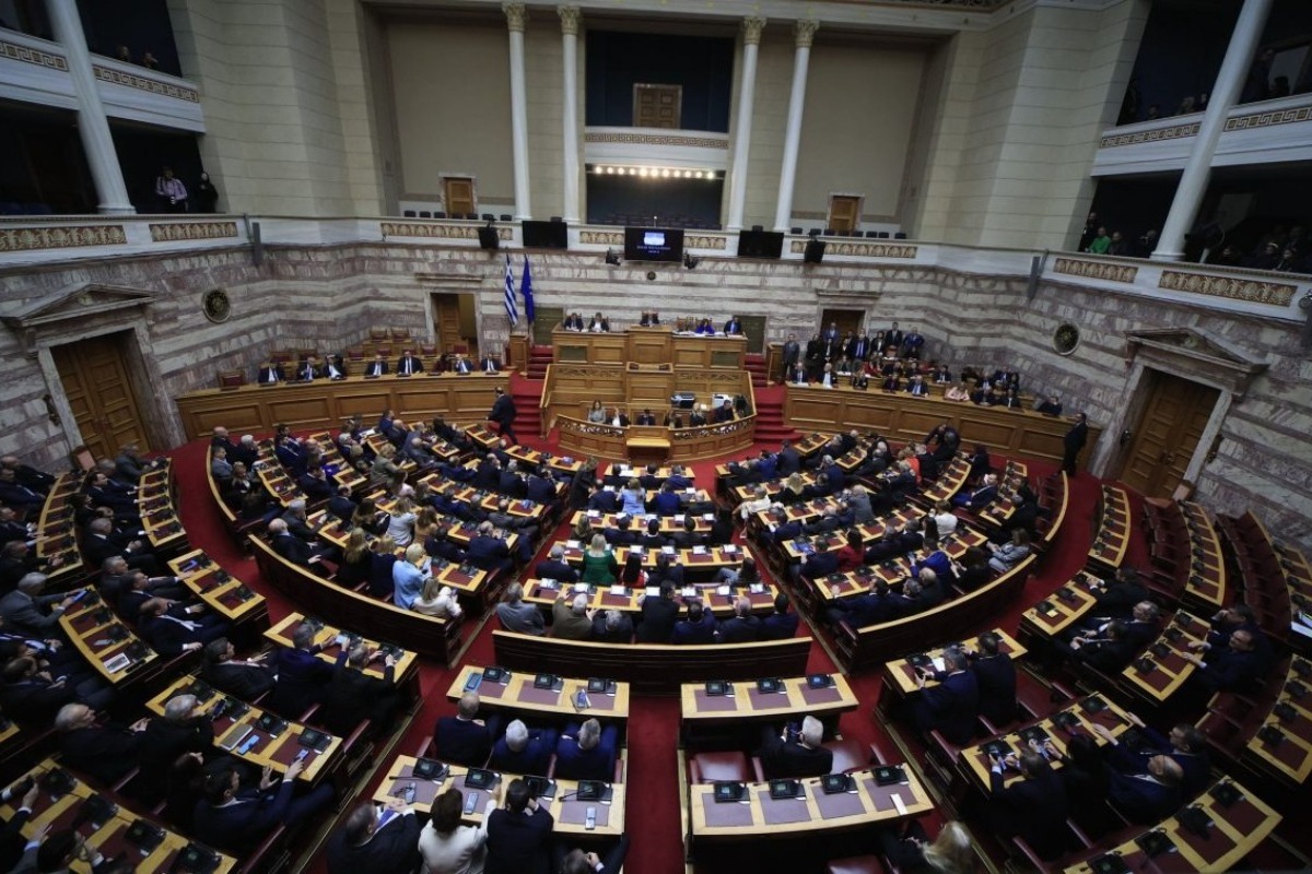 Πρόταση δυσπιστίας: Τι είναι και τι προβλέπεται από τον κανονισμό της Βουλής