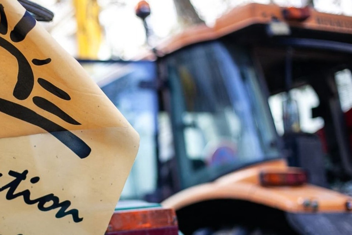 Γαλλία: Και οι Γάλλοι αγρότες στα μπλόκα