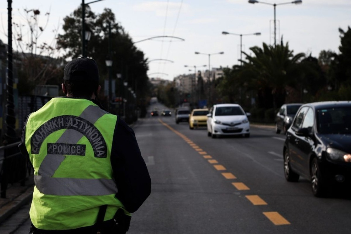 Ξεκίνησαν οι έλεγχοι στους δρόμους ‑ Ποιους οδηγούς ψάχνει η Τροχαία