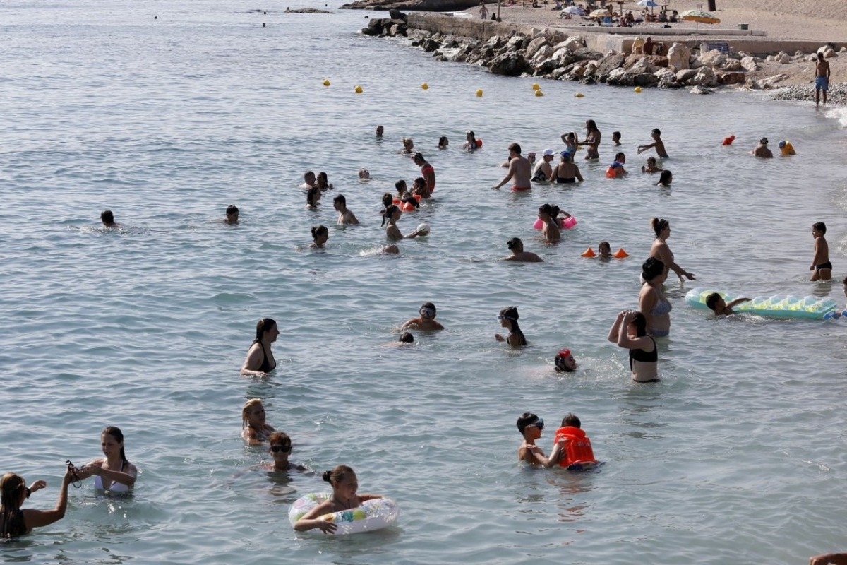 Παλαιό Φάληρο: Τροπή που σοκάρει στην υπόθεση της 3χρονης ‑ Την πήγαν στη θάλασσα για να την πνίξουν