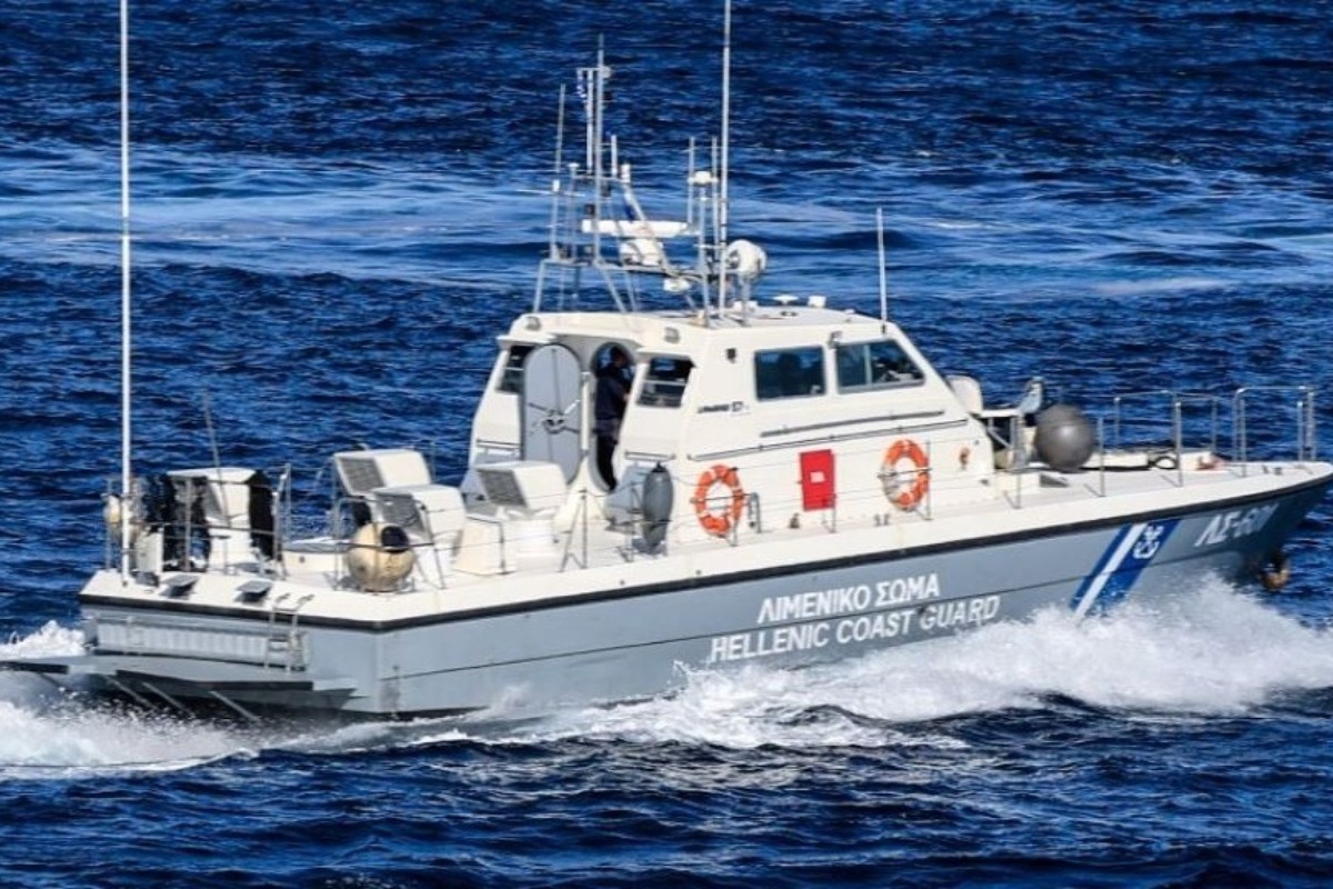 Βύθιση σκάφους στον κόλπο του Αγιου Όρους ‑ Σε εξέλιξη η επιχείρηση διάσωσης