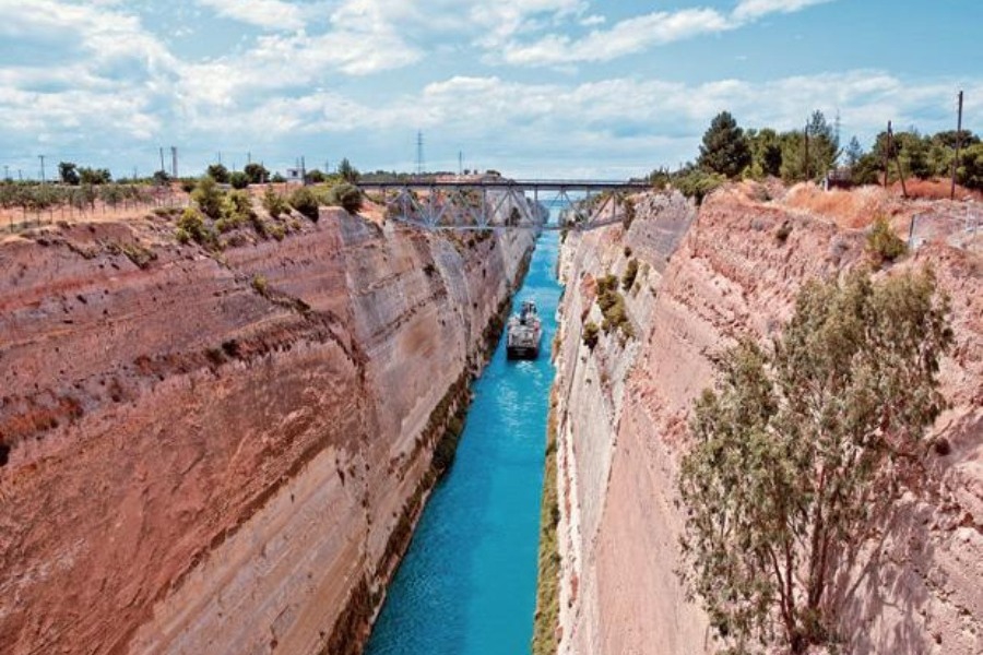 Τραγωδία στον Ισθμό: Νεκρός άνδρας εντοπίστηκε στο κανάλι