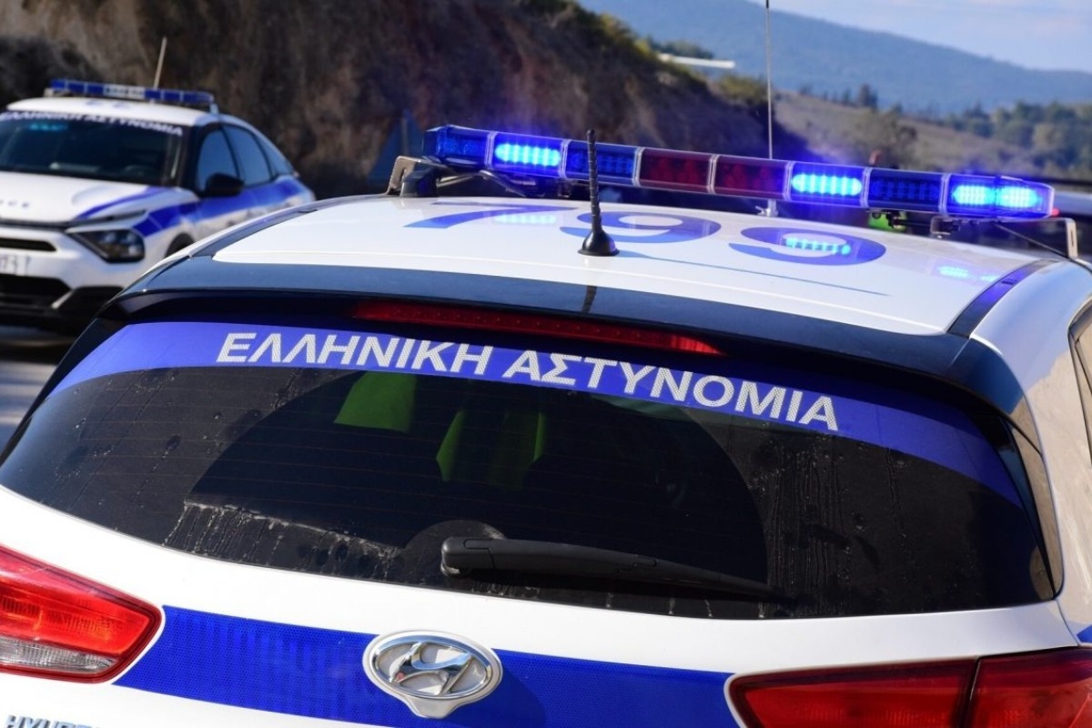 Έκρηξη στην Αθηνών‑Σουνίου: Στο τμήμα Εκβιαστών η υπόθεση ‑ Πού εστιάζουν οι έρευνες